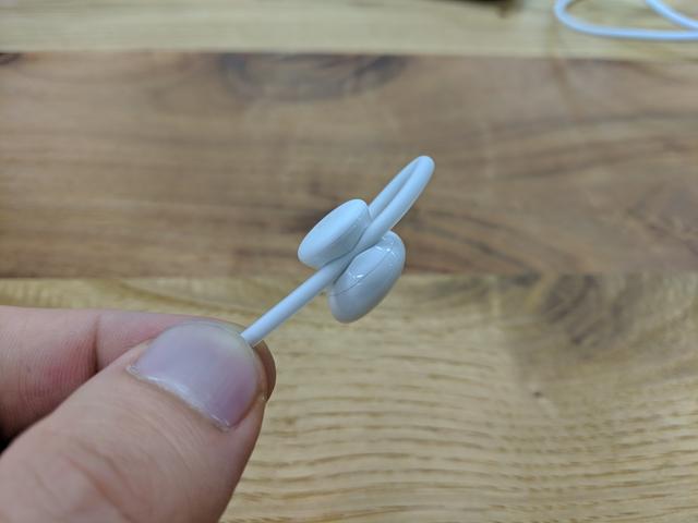 20181101-pixel-buds-hands-on-03