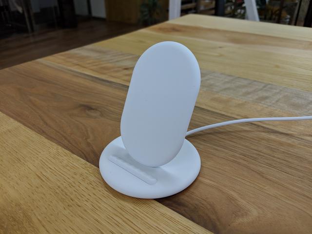 20181101-pixel-stand-handson-06