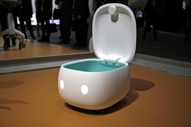 20181105gizmodo_panasonic_B0A0330