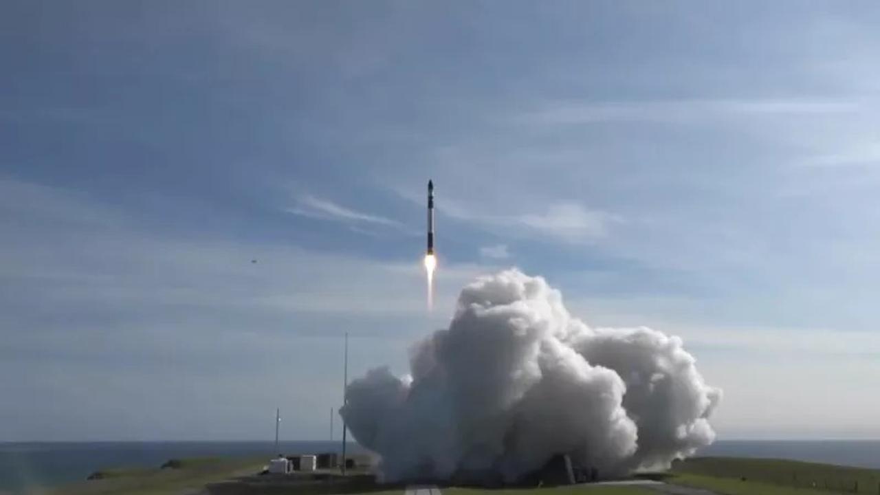 ニュージランドから新たな民間ロケット｢Electron｣が商業打ち上げに成功