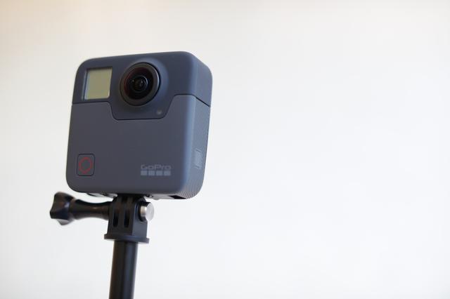 181121_gizmodo_camera_story_360_camera_1