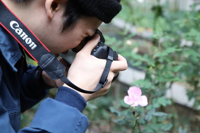181122EOS-R-11