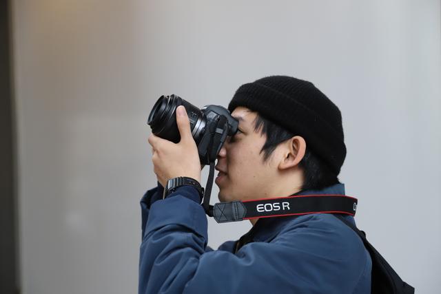 181122EOS-R-13