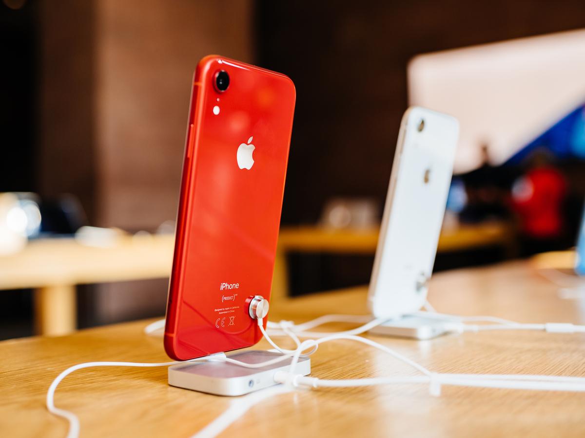 iPhone XR、シングルカメラスマホとしてトップスコアをマーク