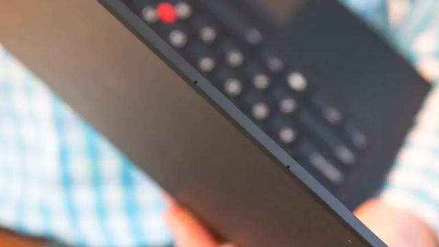 190110_yoga_thinkpad_x1_3
