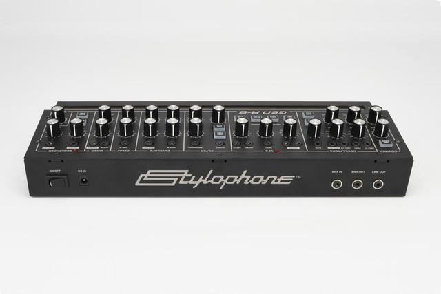 190118_stylophone_gen_r8_1