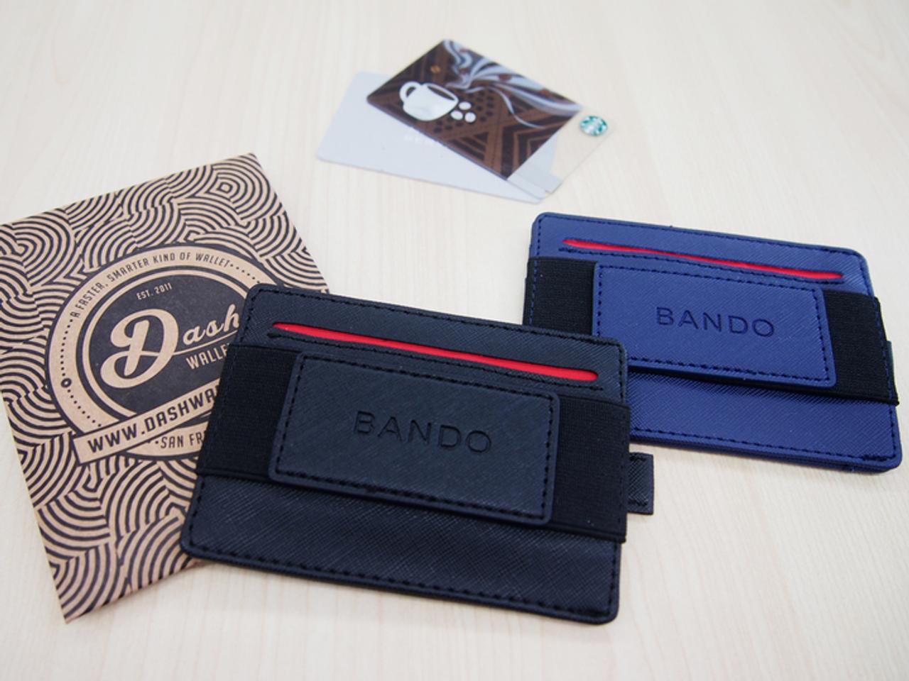 最大15枚もカードを収納できる省設計ウォレット｢BANDO｣を使ってみた