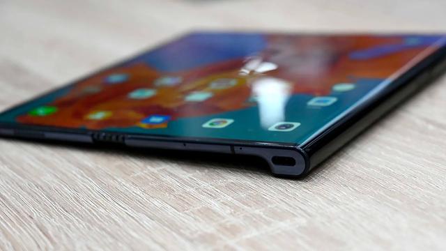 190301_huawei_mate_x_5