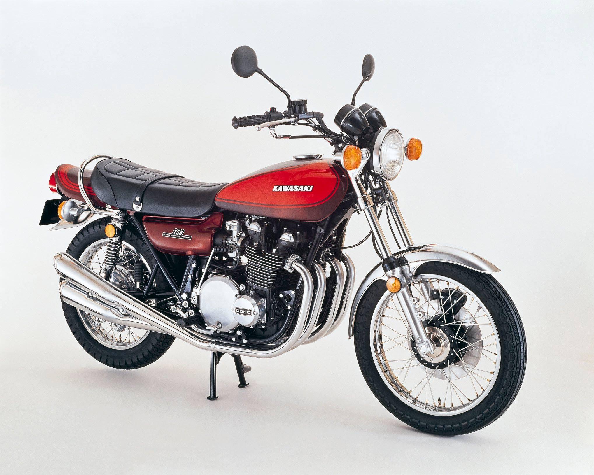 kawasaki Z1000J のシリンダーヘッド 一式 難あり - カワサキ