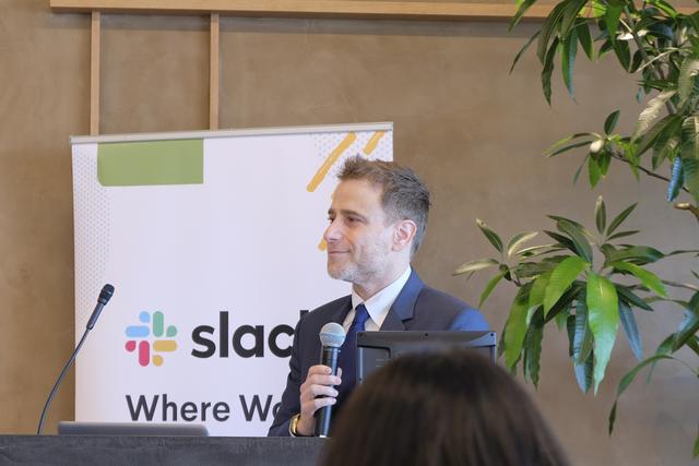 190409slackoffice_04