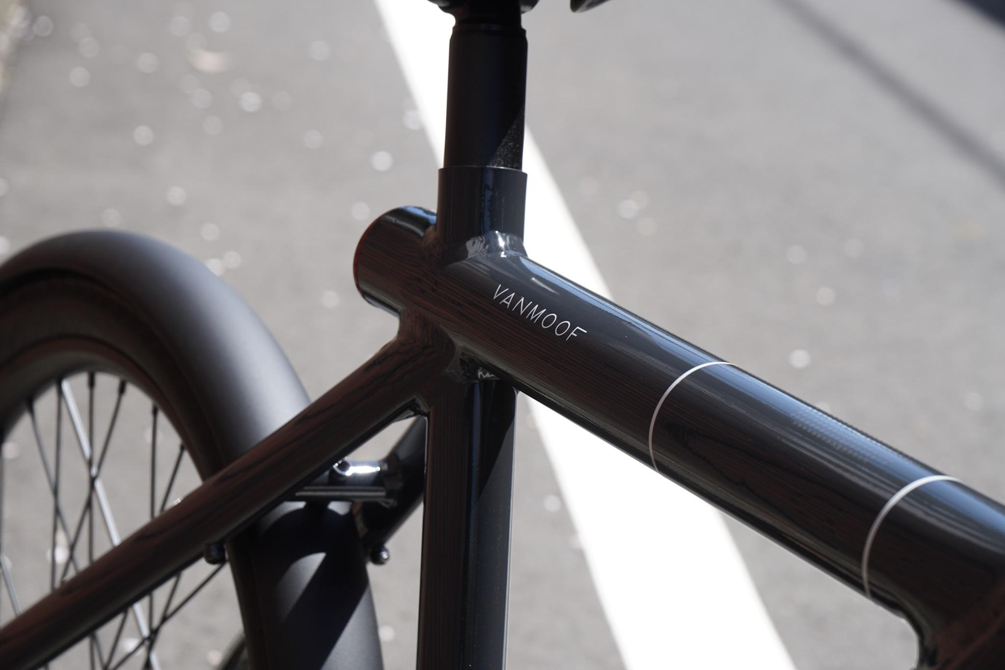 VanMoofの電動自転車「Electrified X2」ハンズオン:Xを模した VanMoofの電動自転車「Electrified X2」ハンズオン:Xを模した