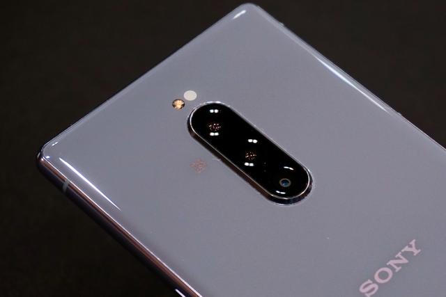 Xperia1_2