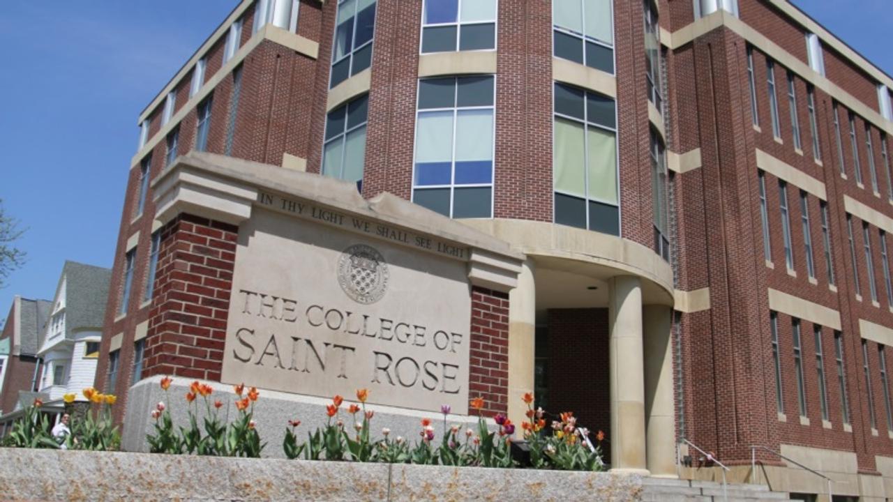 アメリカの大学生 学校のパソコン66台ぶっ壊す 凶器はusbキラー ギズモード ジャパン