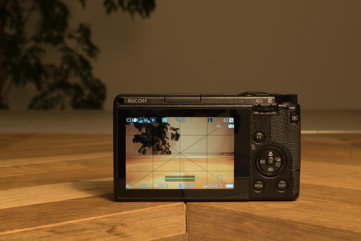 リコーのコンデジ「GR III」レビュー：ポケットに入って画質は本格的 