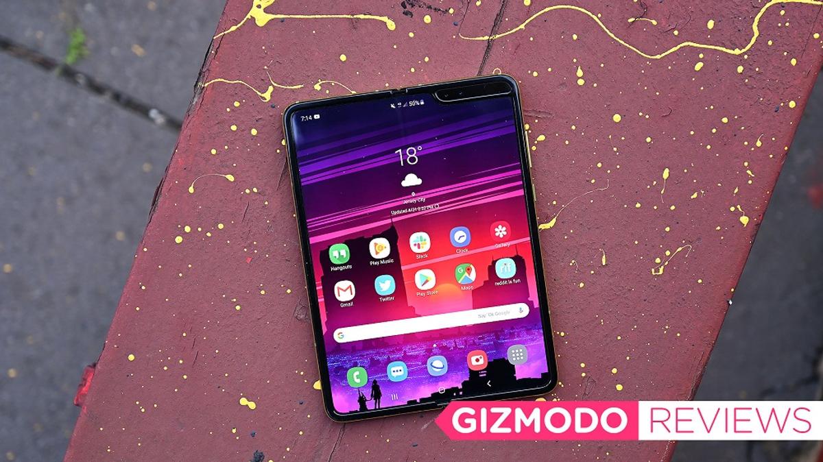 各所で悪評の嵐のGalaxy Fold。壊れてないときの幻の姿をレビュー 
