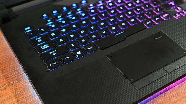 190509_asus_zephyrus_2019_handson_12