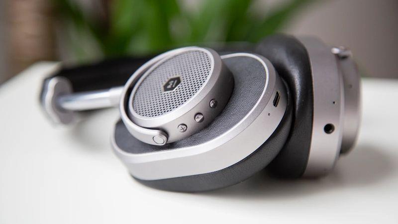 Master&Dynamic MW65レビュー:ソニー 1000XM3を超えた2つの Master&Dynamic MW65レビュー:ソニー 1000XM3を超えた2つの