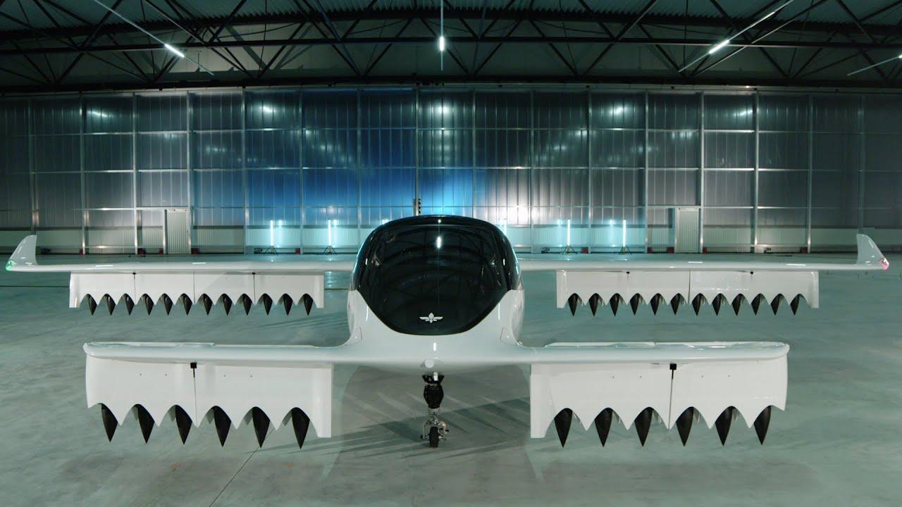 空飛ぶタクシー｢LILIUM｣が垂直離陸に成功。2025年の運行を目指す