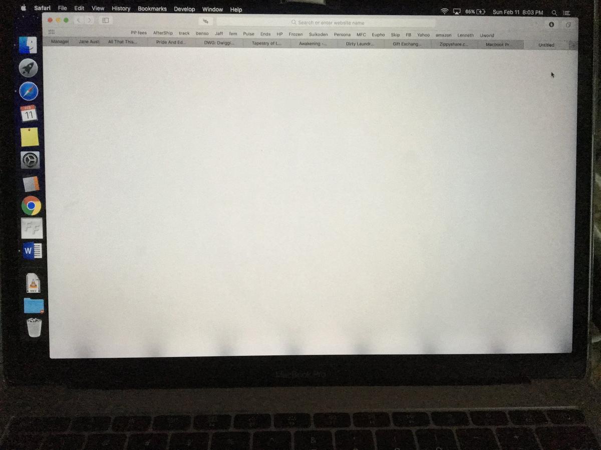 13インチMacBook Proの画面バックライト修理プログラムがスタート 