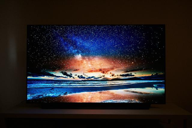 lg_tv_oled-C9P_04