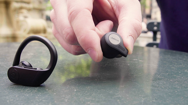 190604wireless_earbuds_JABRA