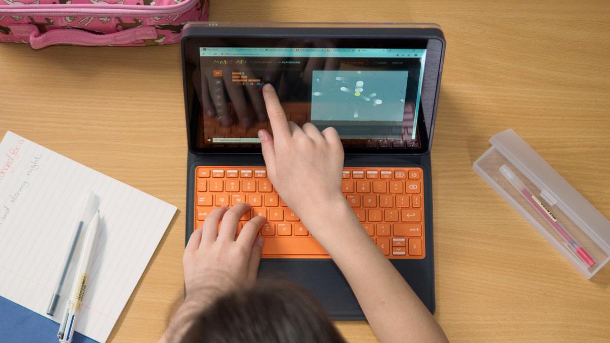 Microsoftから自作PCキットが出た。なんと子ども向け！ | ギズモード