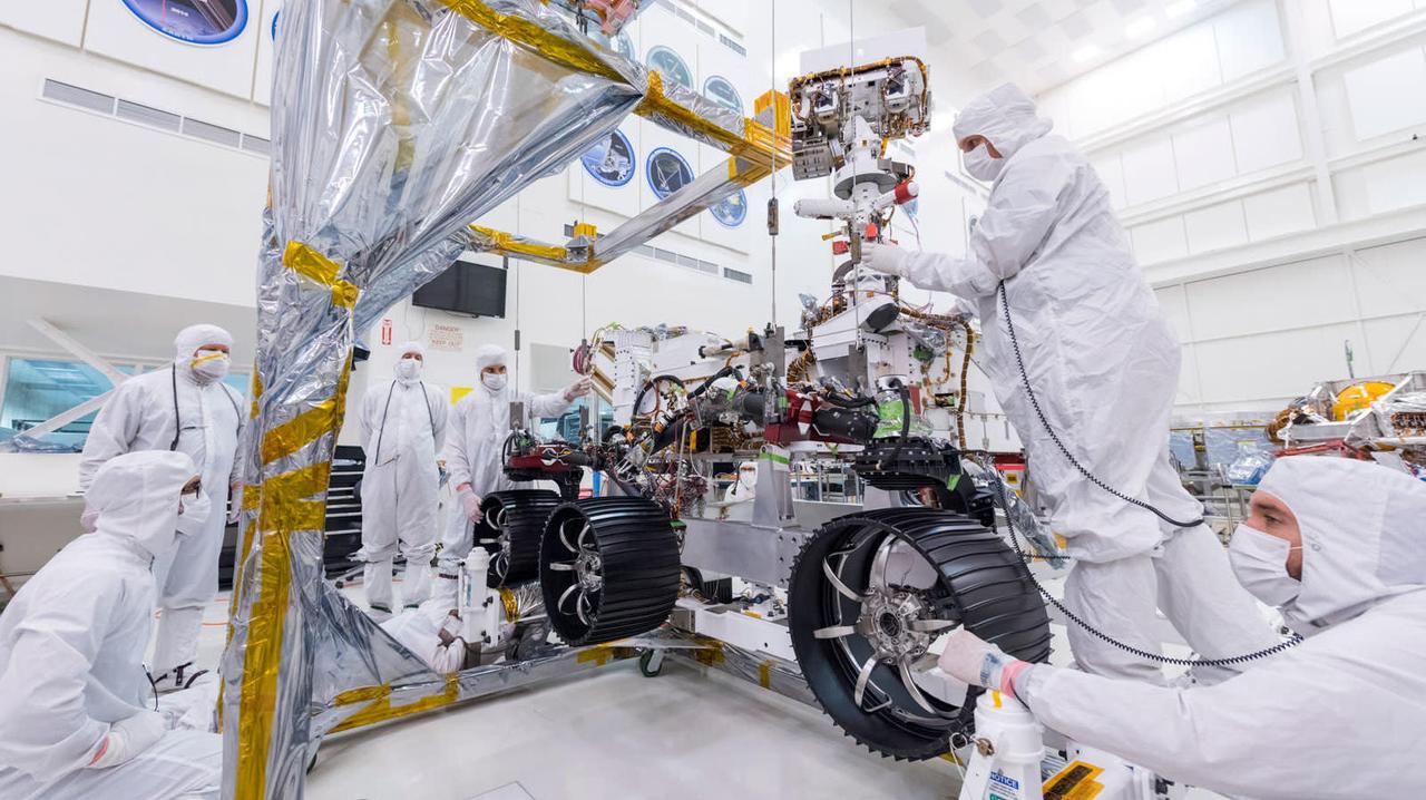 次世代火星探査機｢MARS 2020｣に車輪とサスペンションがついたぞ！