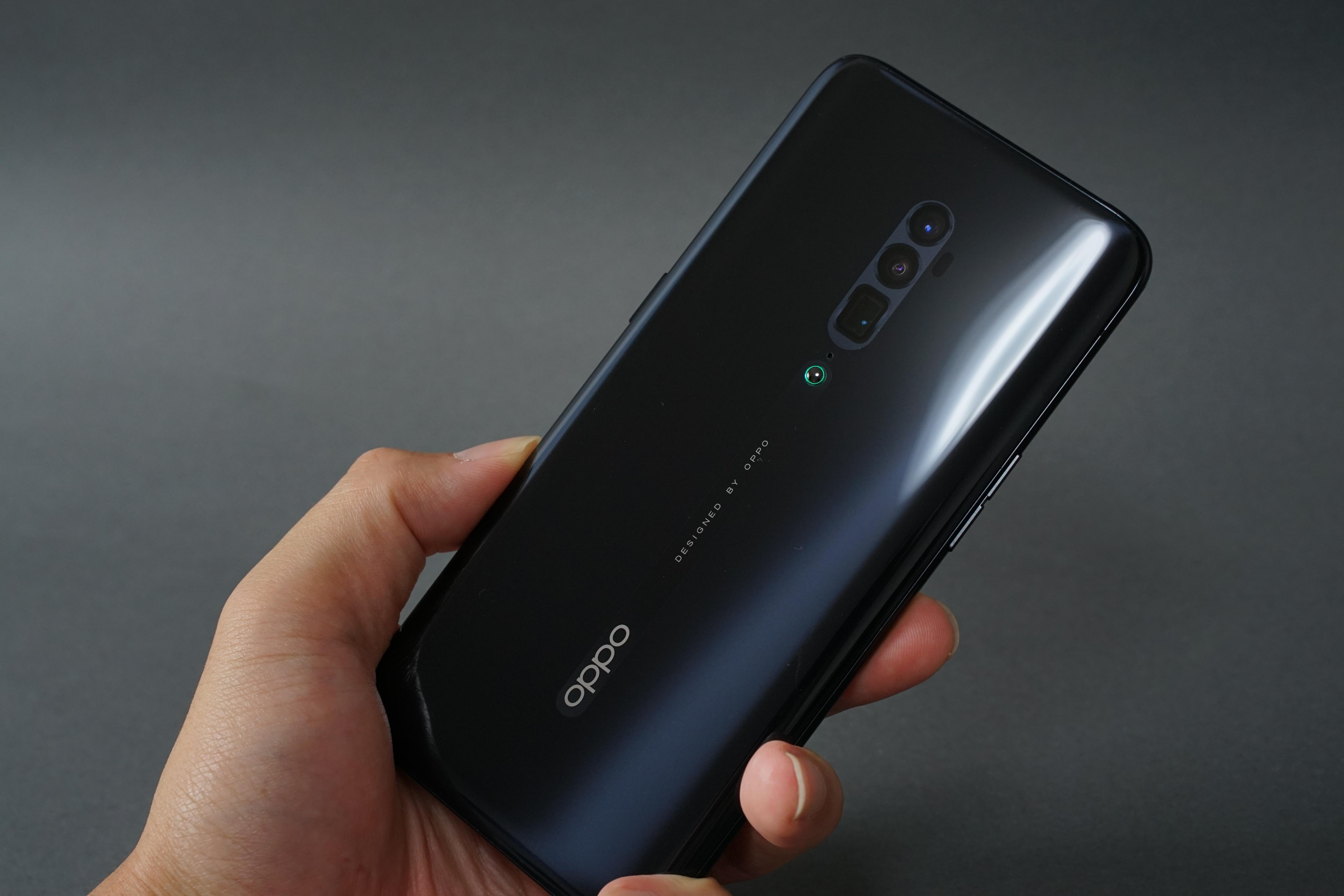 OPPO Reno 10x Zoom レビュー：Huawei｢10倍ズーム｣スマホの正統派ライバル出た！ | ギズモード・ジャパン