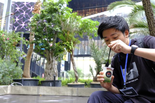 190701sonyparkwalkman21