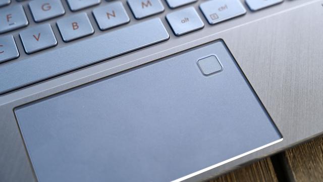 20190701-asus-zenbook-s13-review-04