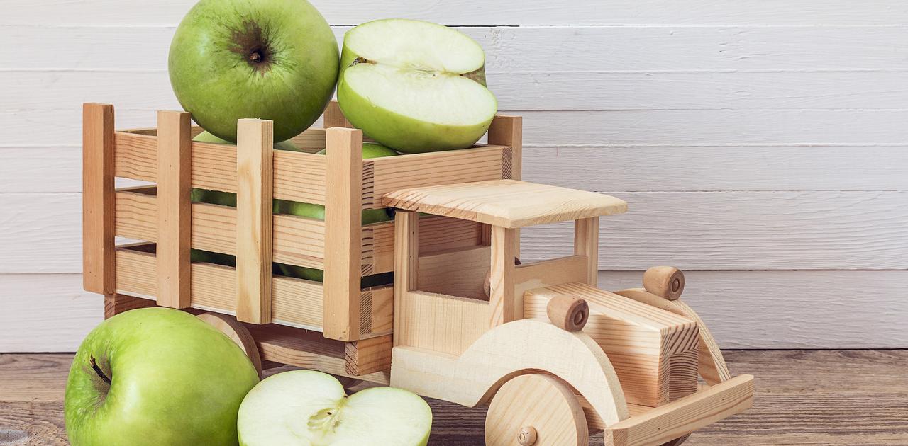 ジョニー・アイブはかつてハンドルのないApple Carを主張したことがある