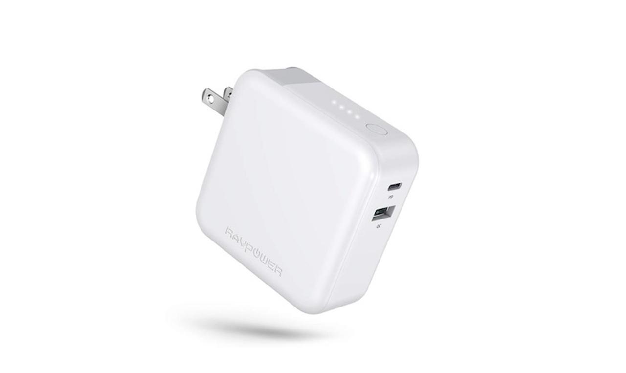 モバイルバッテリー＋充電器の2in1。しかもUSB-C付きだ！ RAVPowerの｢RP-PB122｣が15%オフで登場