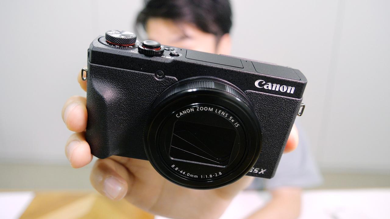 10万円の価値あるわ…。キヤノンの新型コンデジ｢PowerShot G5 X Mark II｣はポケットに入るカメラのなかで、一番気持ちいい【動画ハンズオン】