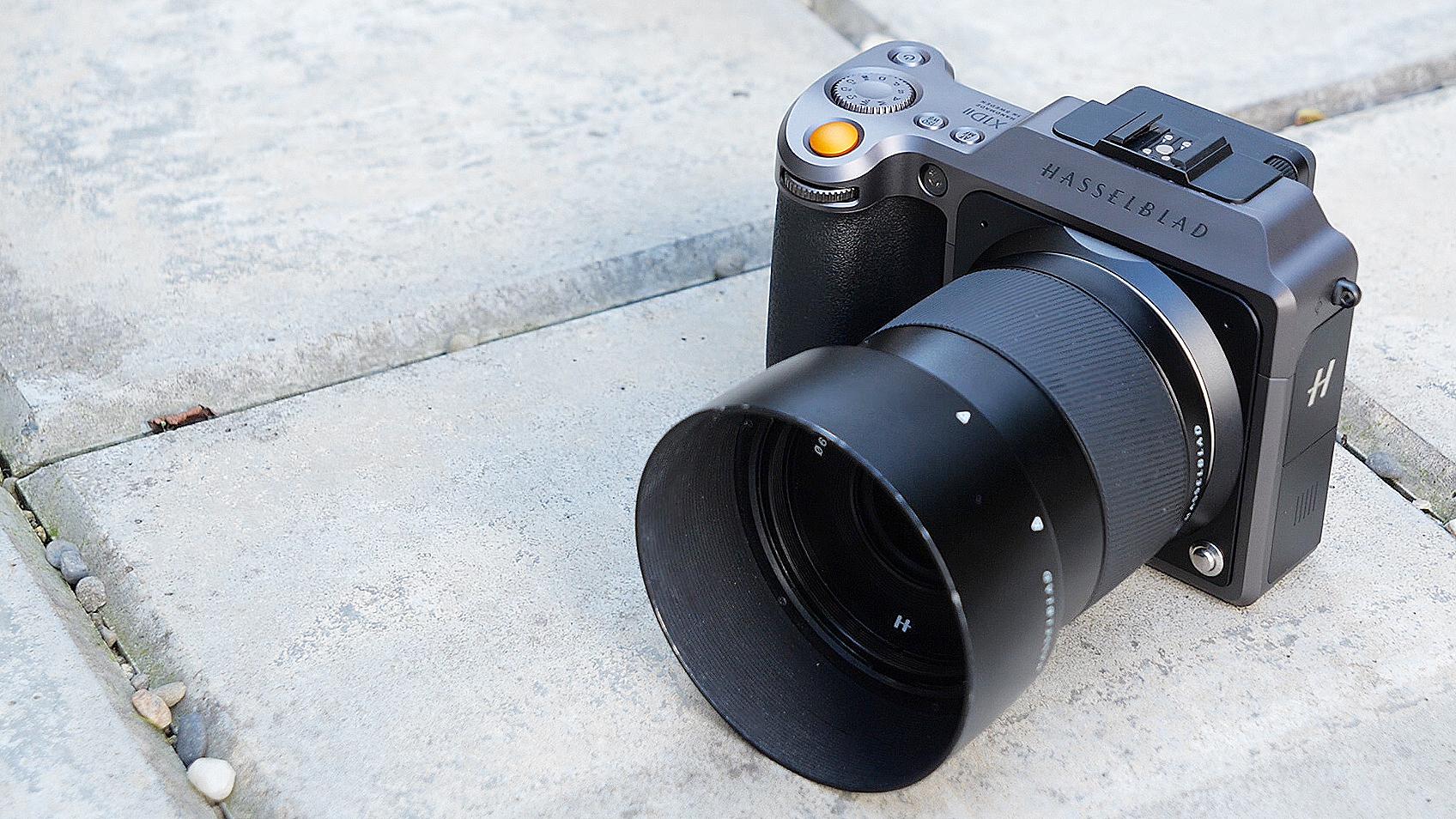 20代にはまだ早すぎた中判ミラーレスカメラ｢X1D II 50C｣ハンズオン