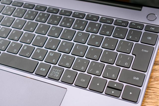190901Matebook13-06