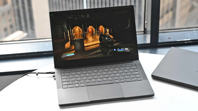 190906_razer8