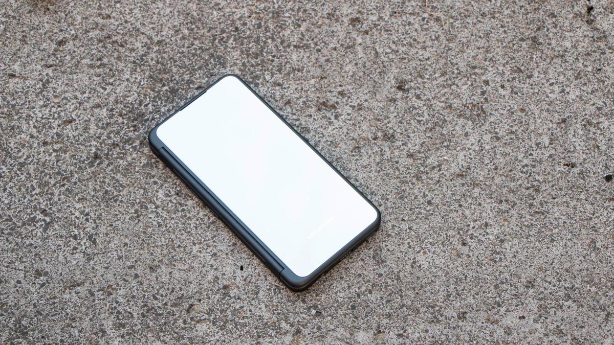 LGの「G8X ThinQ」触ってきた。デュアルスクリーンというかデュアル 
