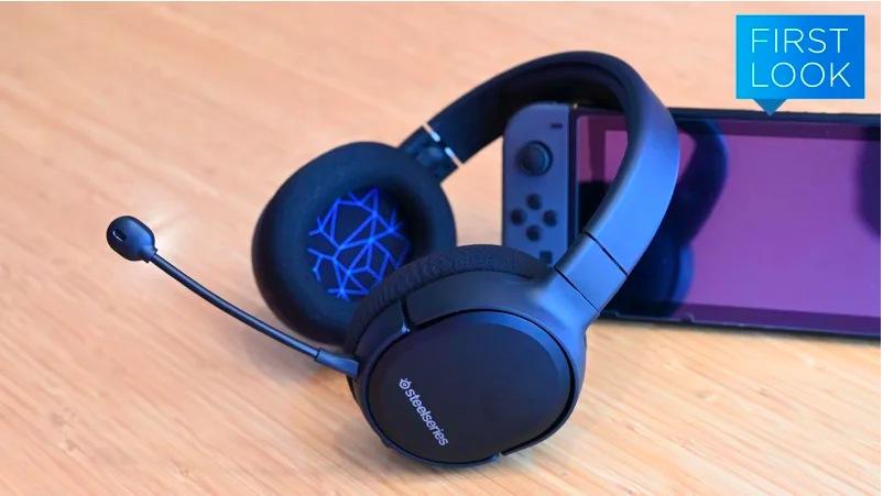 Nintendo Switchでも使えます。SteelSeriesワイヤレスヘッド