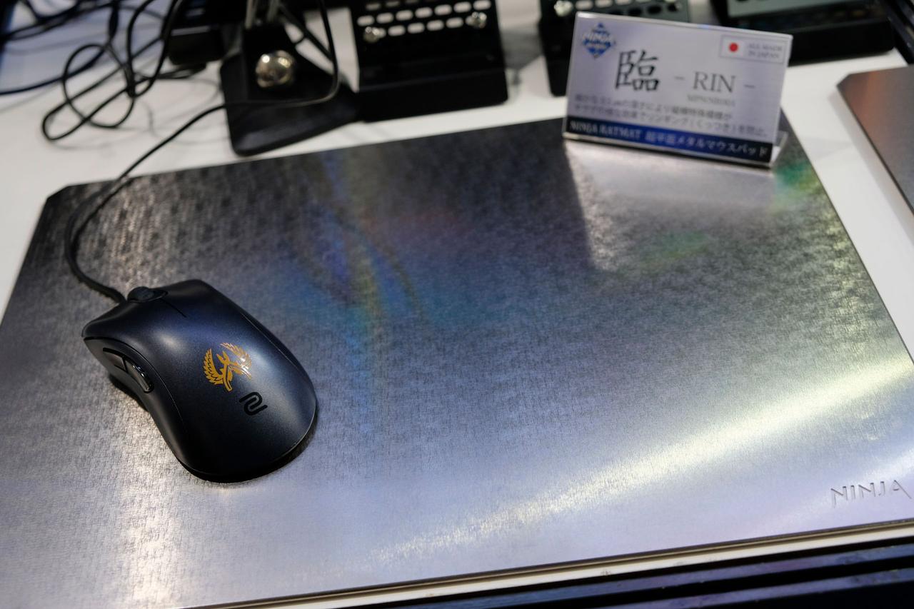 意外、それは鋼ッ！ 工業製品並の平面さをもつメタルマウスパッドを触ってきた #TGS2019