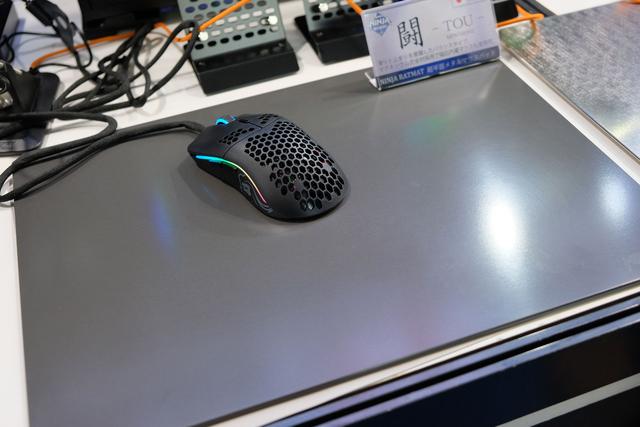 190912metalmousepad06