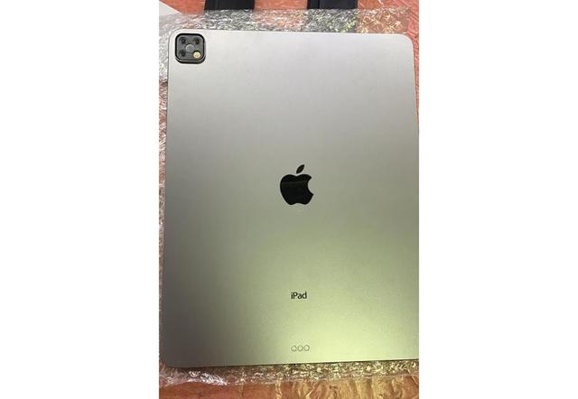 ipad pro トリプル カメラ