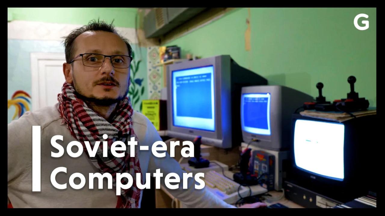 旧ソ連時代のコンピューターを集めて博物館を開いた男性