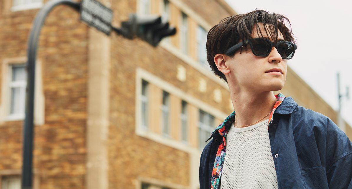 このかっこいいサングラス、実はヘッドホンなんです！ | ギズモード