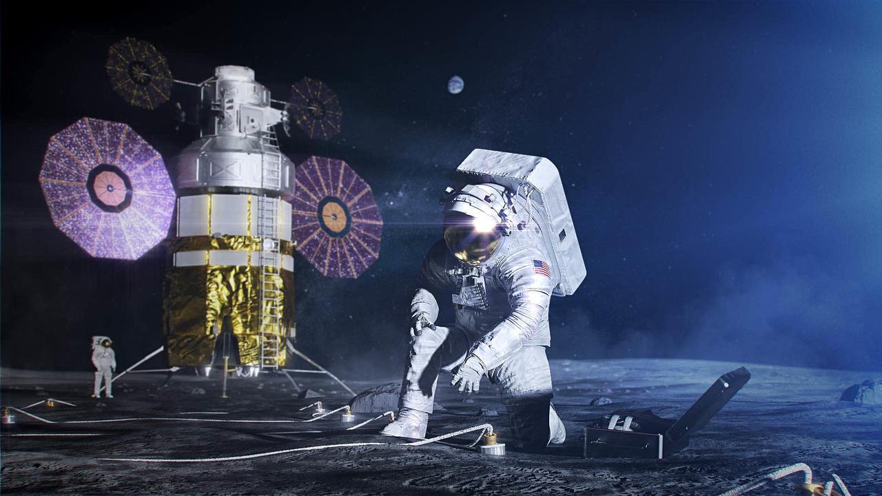 動きやすくなった！ NASAの次世代｢xEMUスーツ｣は月面で座れます