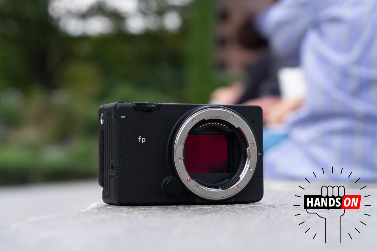 コンパクトフルサイズミラーレス一眼「SIGMA fp」ハンズオン：持ち運び 