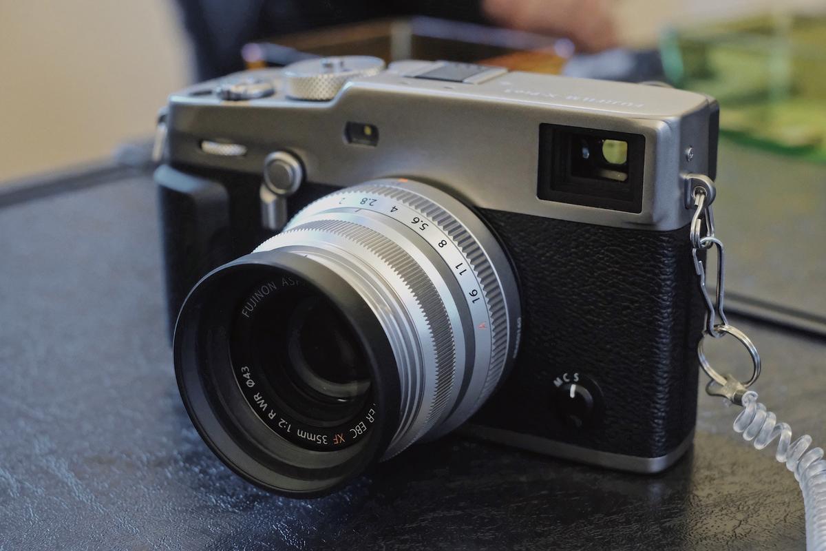 富士フイルム「X-Pro3」ハンズオン：違う世界線での正統進化 