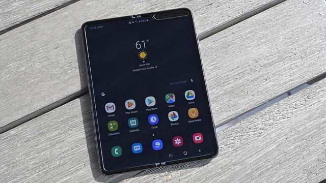 191029galaxyfold02