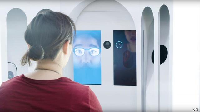 191221SmartGlass-06_1280