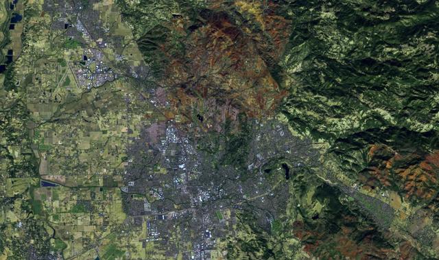 20200101_TheSatelliteImagesThatShowaDecadeofClimateChange_03_SantaRosa_TubbsFire_03