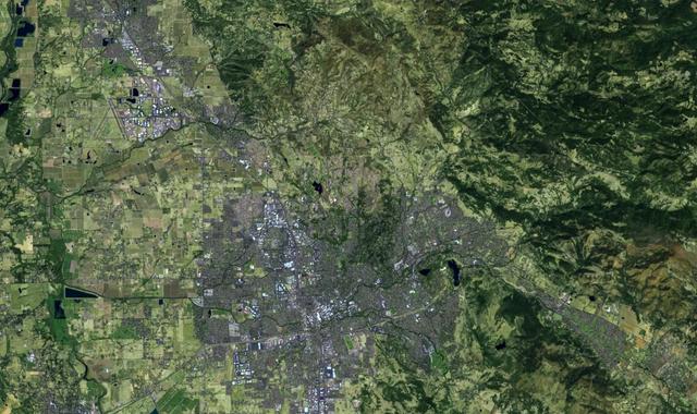 20200101_TheSatelliteImagesThatShowaDecadeofClimateChange_03_SantaRosa_TubbsFire_04